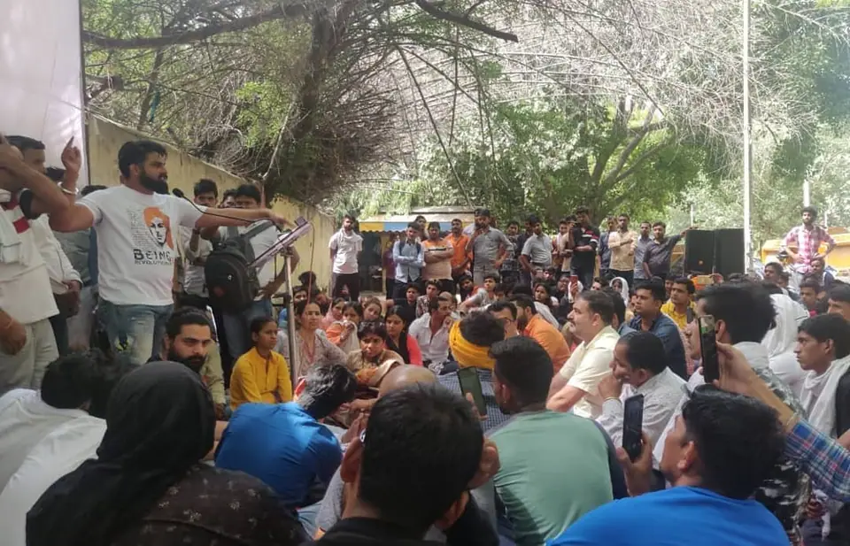 जंतर-मंतर पर युवा, जून 2019