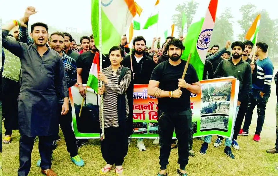 धारा 35A हटने पर जश्न