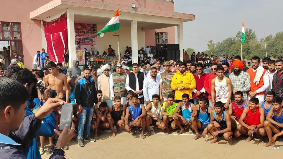 खिलाड़ियों के साथ